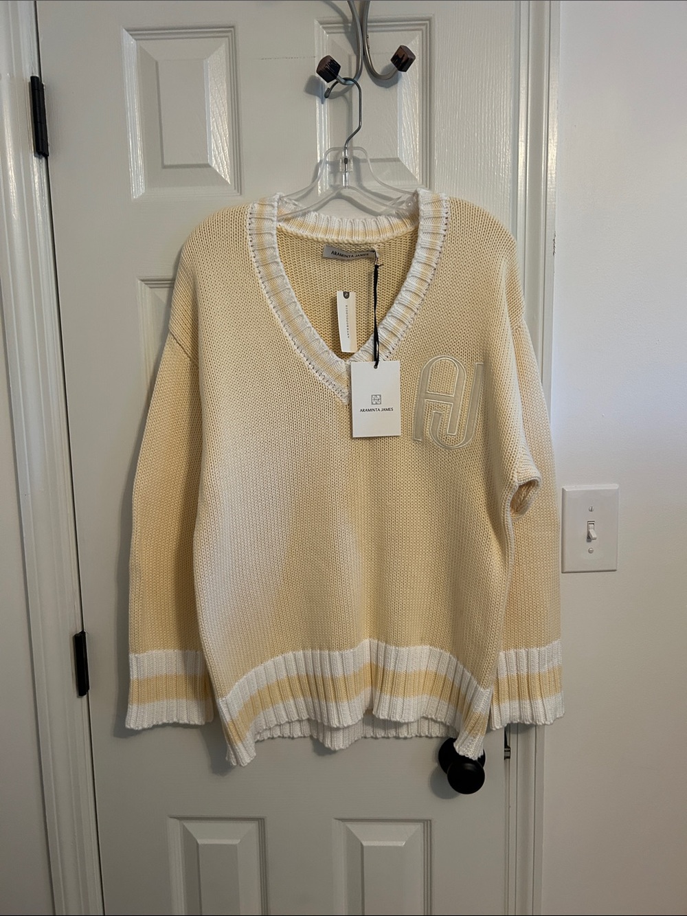AJ V-Neck yellow NWT Knit Sweater with White Trim